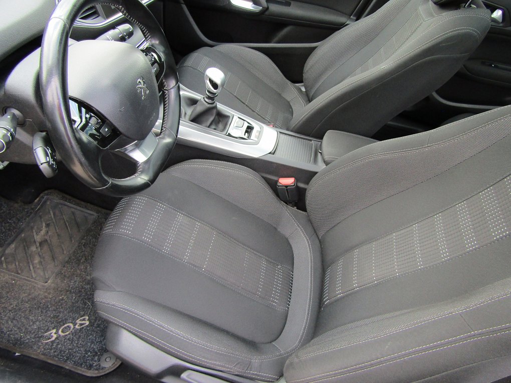 Peugeot 308 2.0HDi 