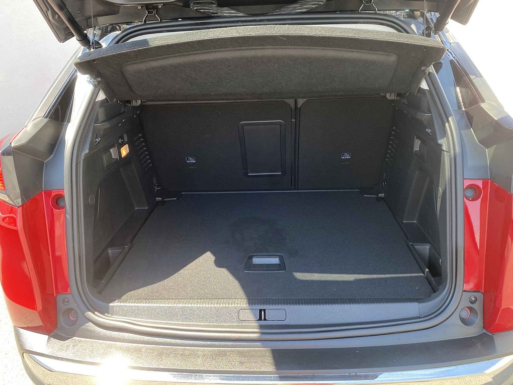 Peugeot 3008 1.2 PT Allure