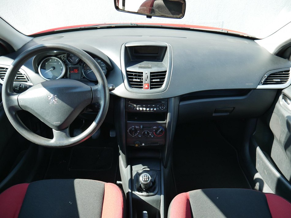 Peugeot 207 1.4i  LPG