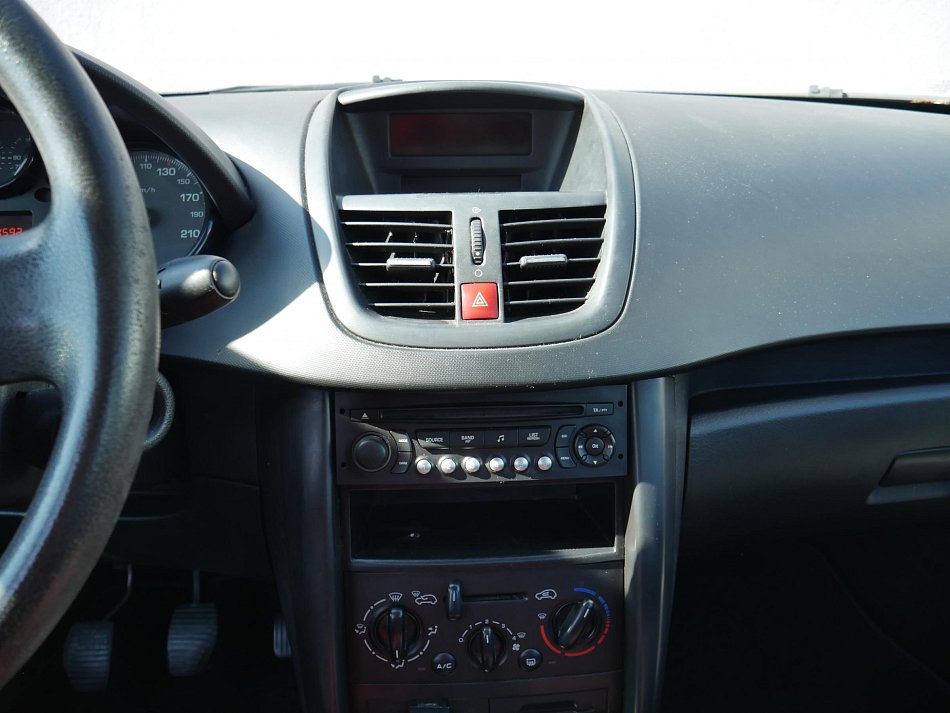 Peugeot 207 1.4i  LPG
