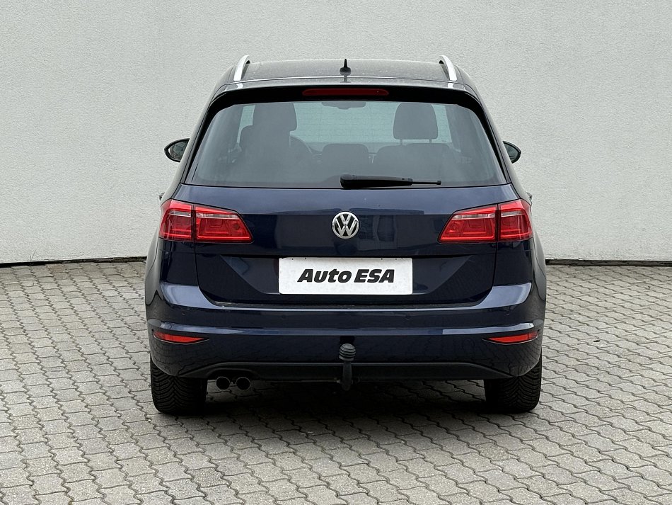 Volkswagen Sportsvan 2.0 TDi Lounge
