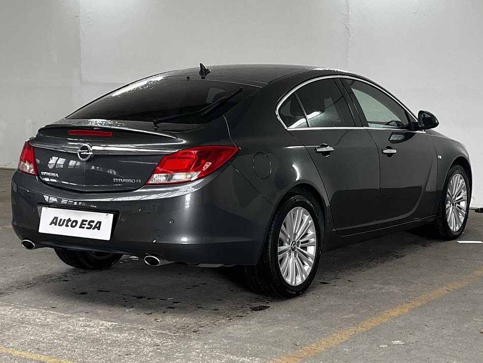 Opel Insignia 2.0CDTi  4x4