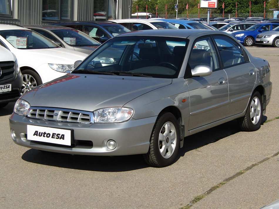 Kia Shuma 1.6i 