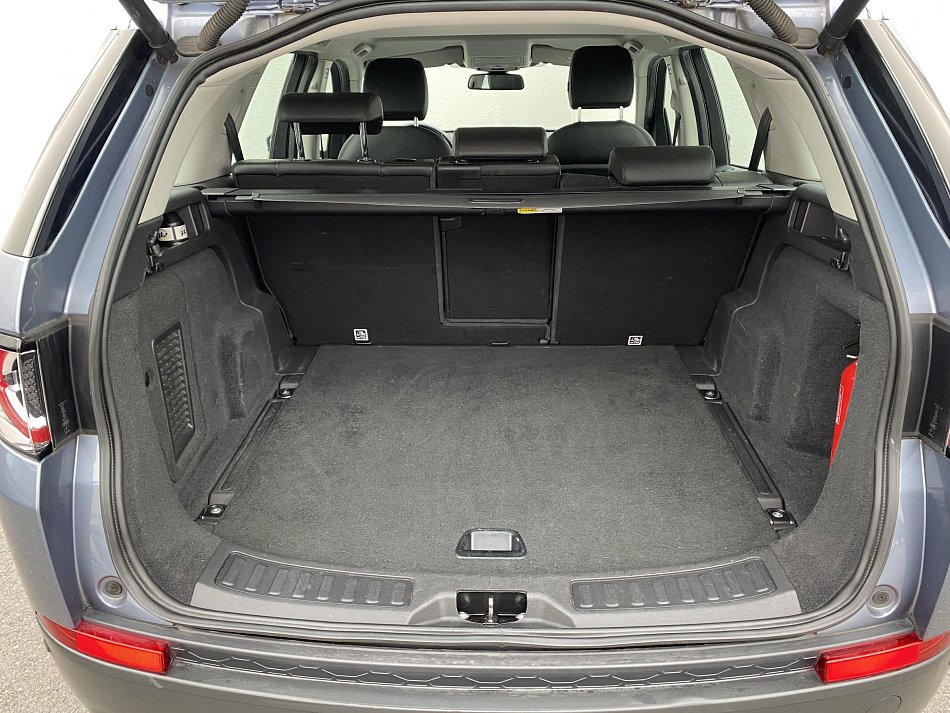 Land Rover Discovery Sport 2.0 TD4  AWD  SE