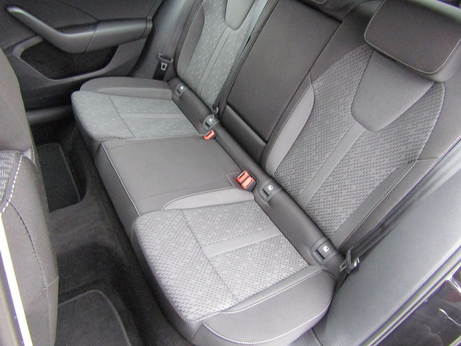 Škoda Octavia IV 2.0 TDi Style