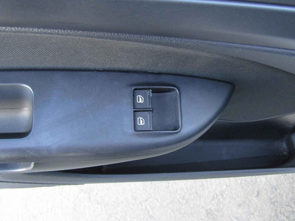 Škoda Octavia II 1.6 MPi 