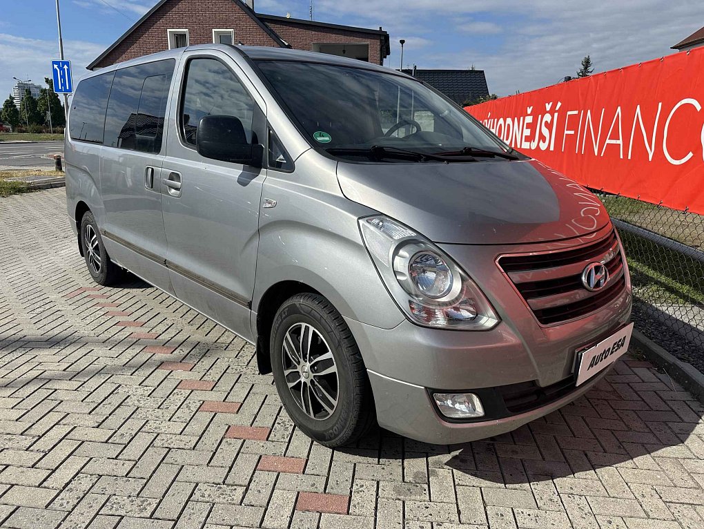 Hyundai H 1 2.5CRDi 