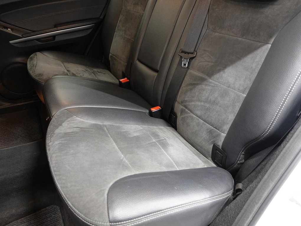 Mercedes-Benz Třída M 3.0 CDi  4Mat