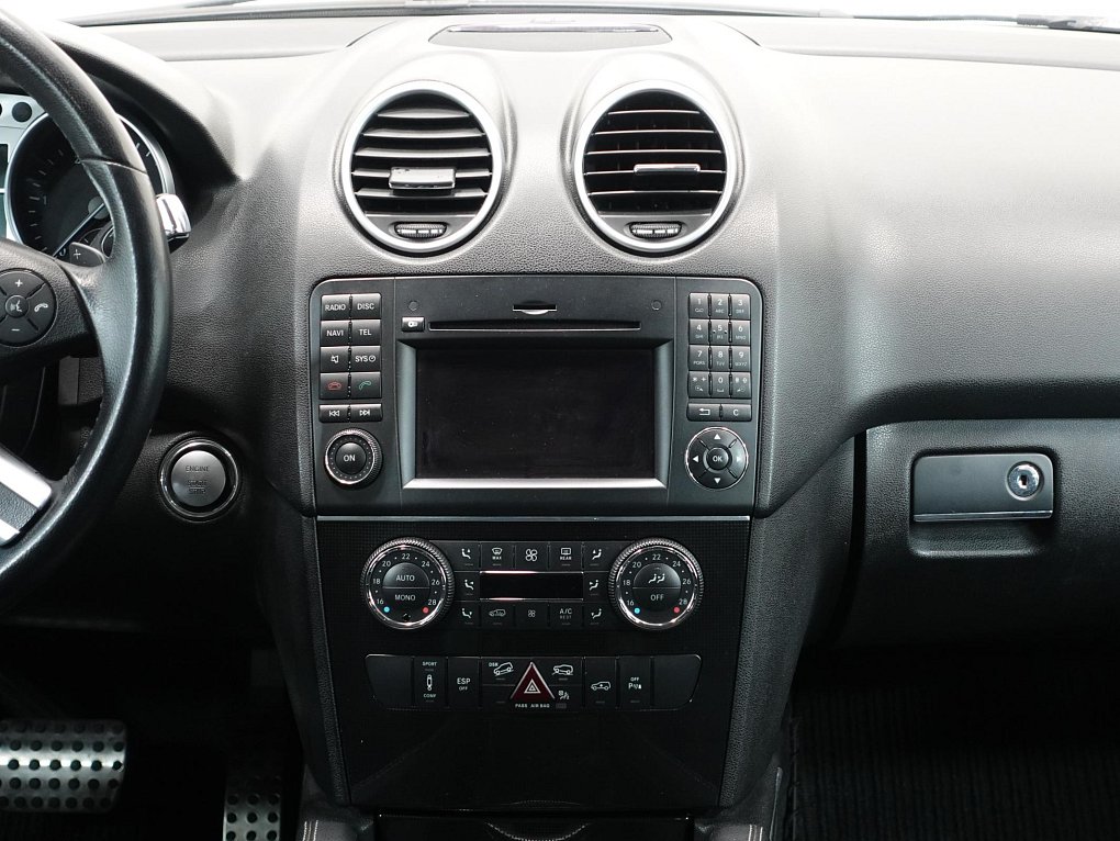 Mercedes-Benz Třída M 3.0 CDi  4Mat