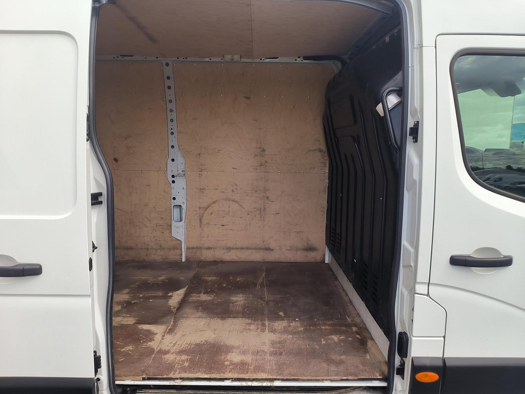 Renault Master 2.3dCi  L3H2