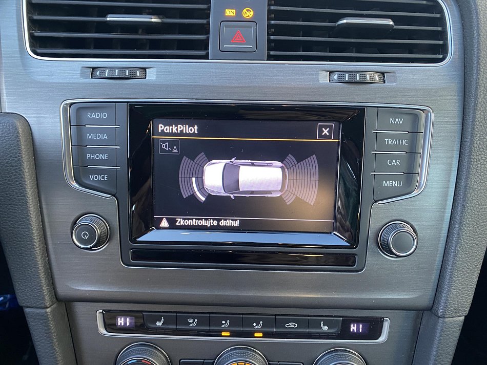 Volkswagen Golf 1.6 TDi Comfortline VII