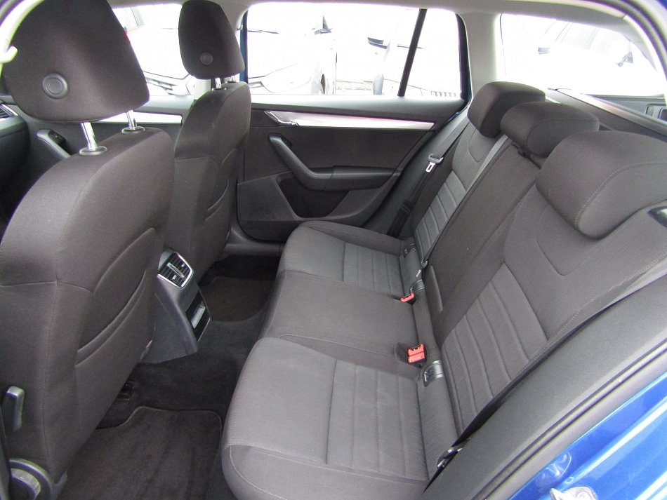 Škoda Octavia III 2.0 TDi 