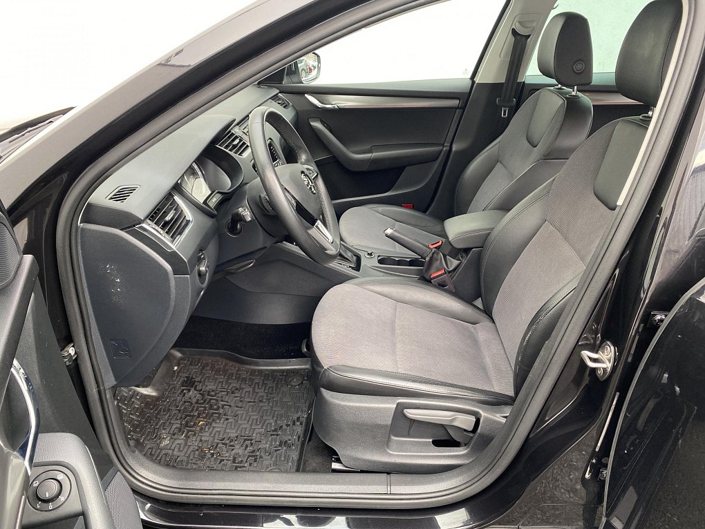 Škoda Octavia III 1.5 TSI Style