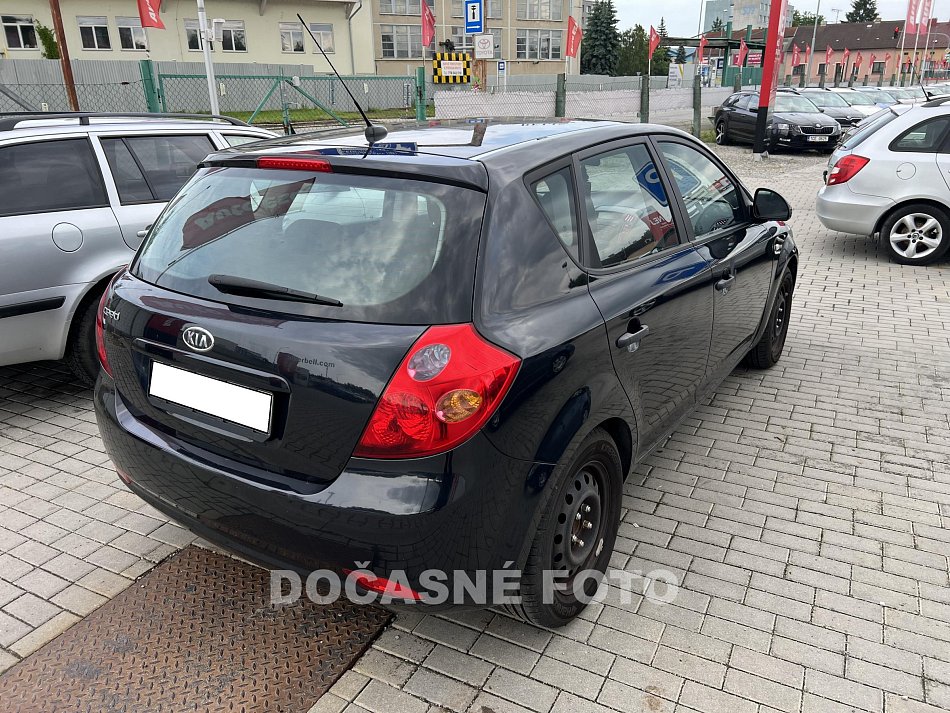 Kia Ceed 1.4i 
