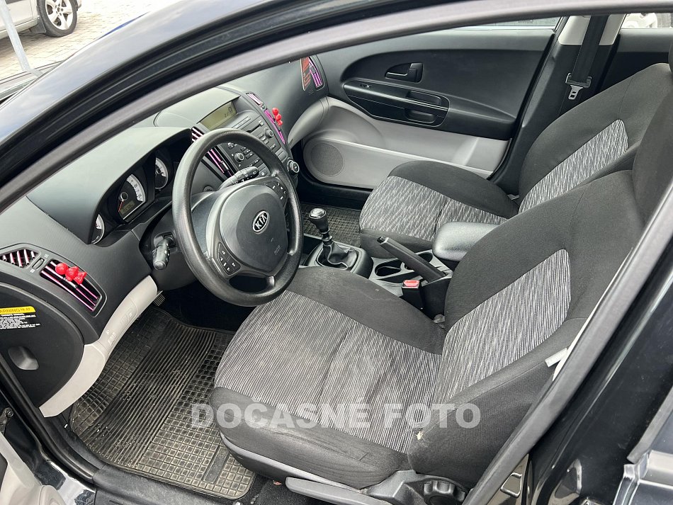Kia Ceed 1.4i 