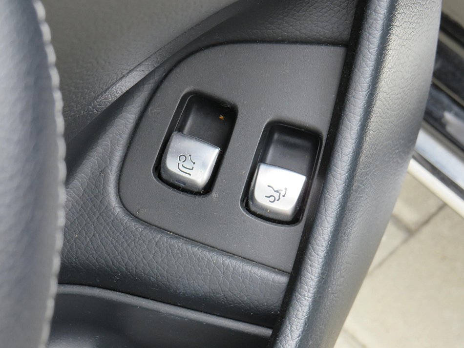 Mercedes-Benz Třída E 2.0 CDi  E 220