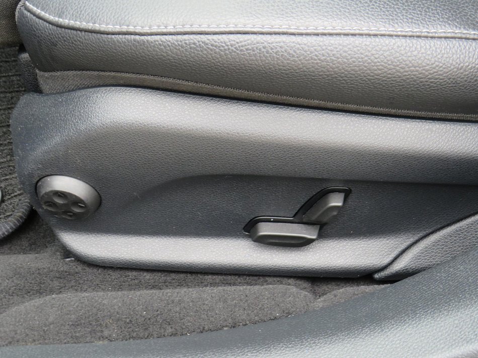 Mercedes-Benz Třída E 2.0 CDi  E 220