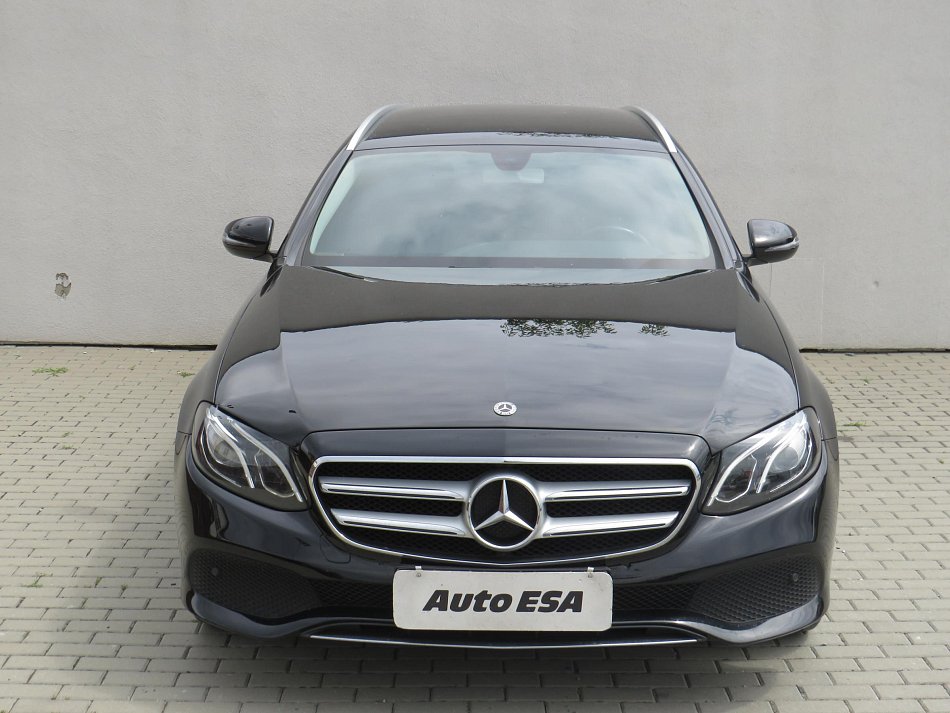 Mercedes-Benz Třída E 2.0 CDi  E 220