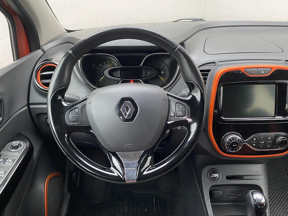 Renault Captur 1.2 TCe Intense
