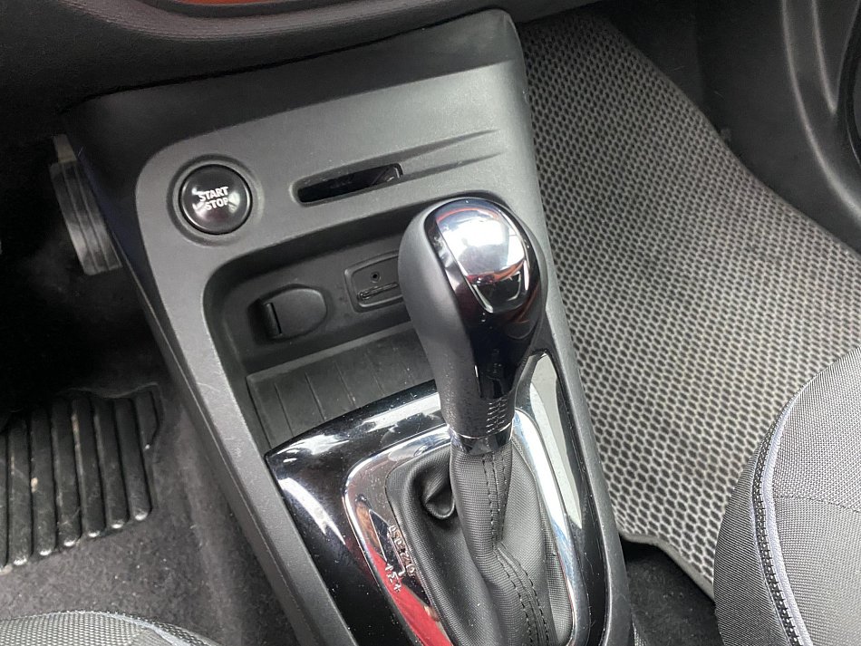 Renault Captur 1.2 TCe Intense