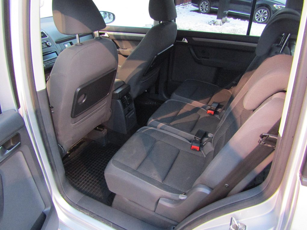 Volkswagen Touran 2.0TDi 