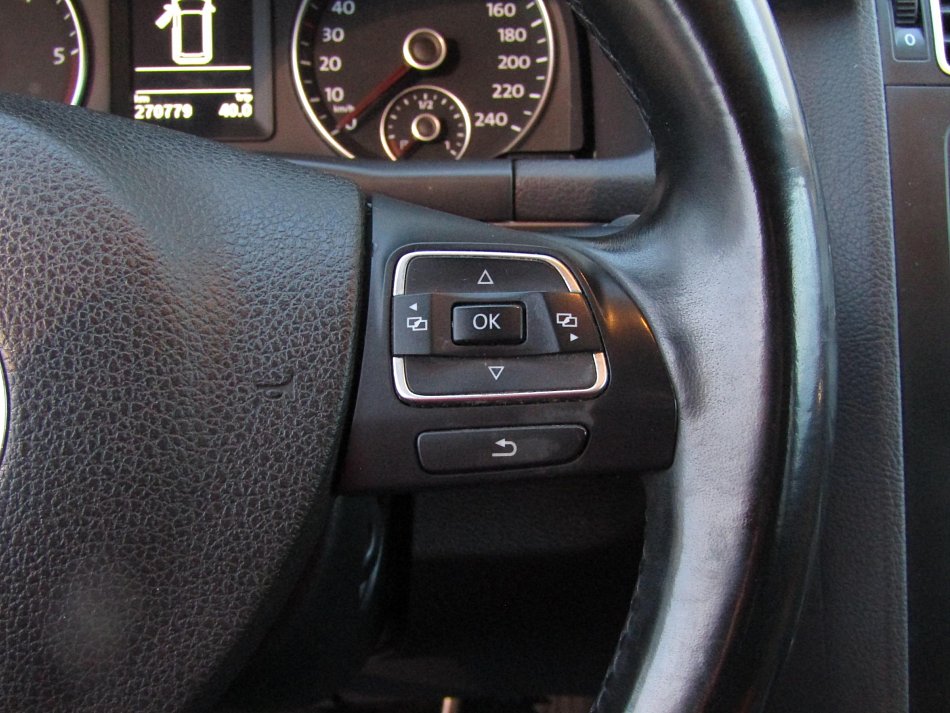 Volkswagen Touran 2.0TDi 