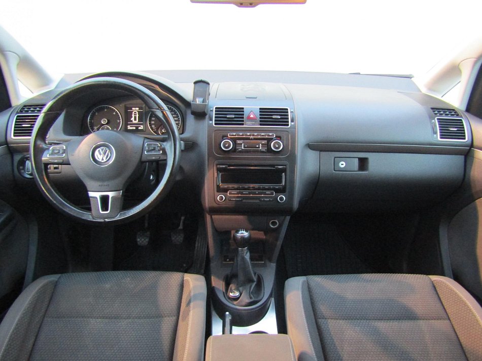 Volkswagen Touran 2.0TDi 