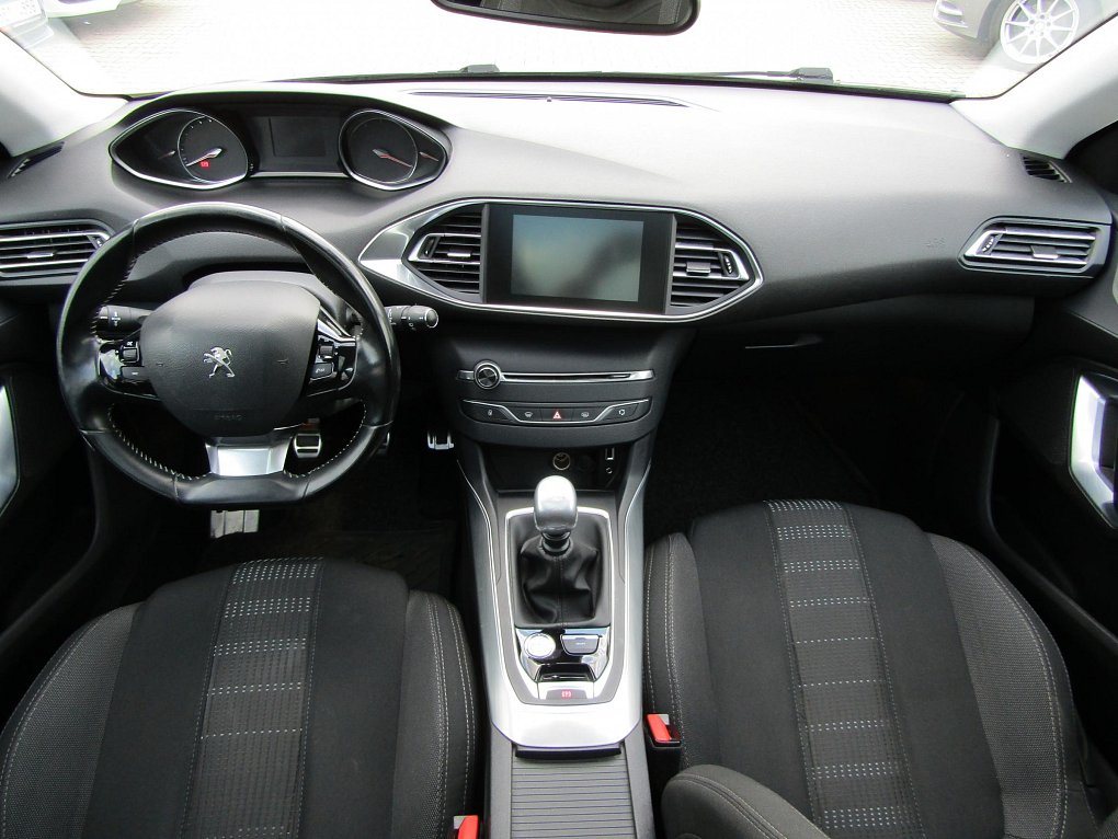Peugeot 308 2.0HDi 