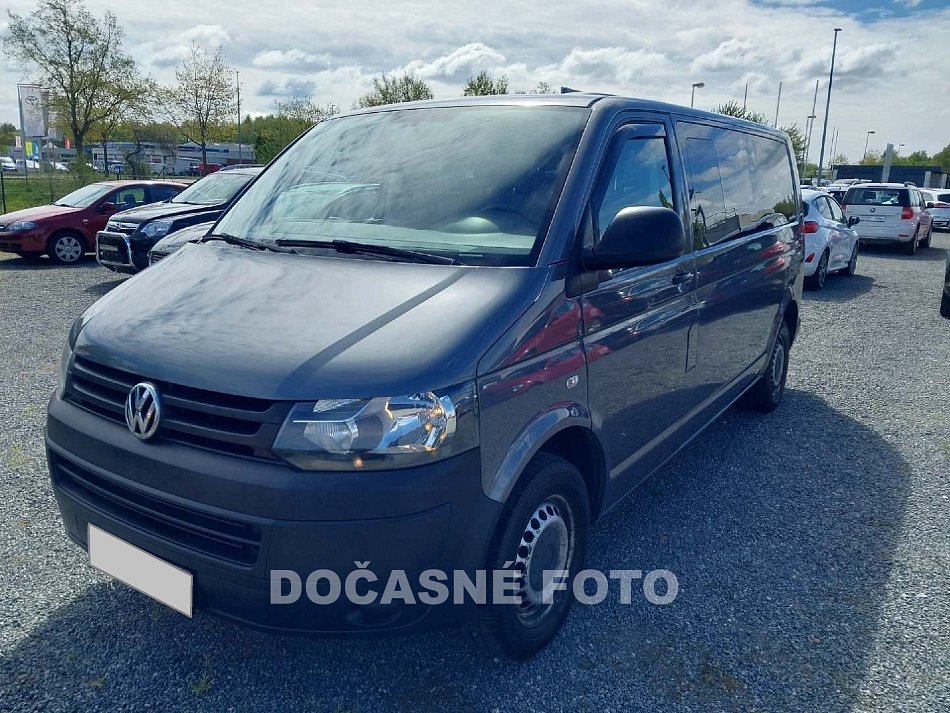 Volkswagen Transporter 2.0TDi  L2 9míst