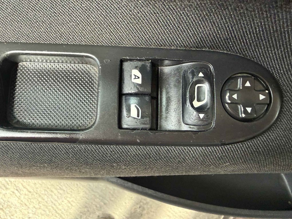 Peugeot 207 1.4i 