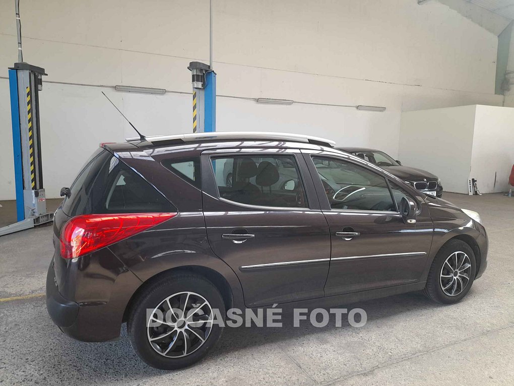 Peugeot 207 1.4 