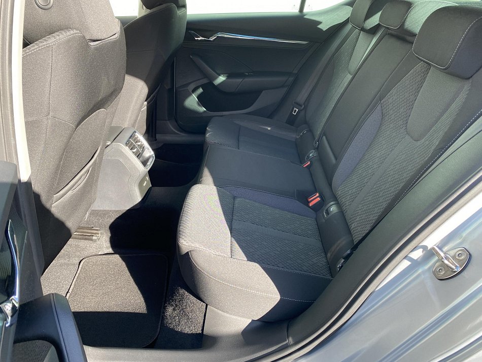 Škoda Octavia IV 1.5 TSi Style