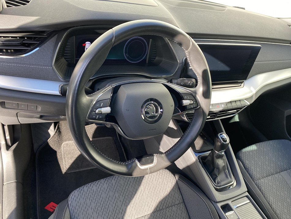 Škoda Octavia IV 1.5 TSi Style