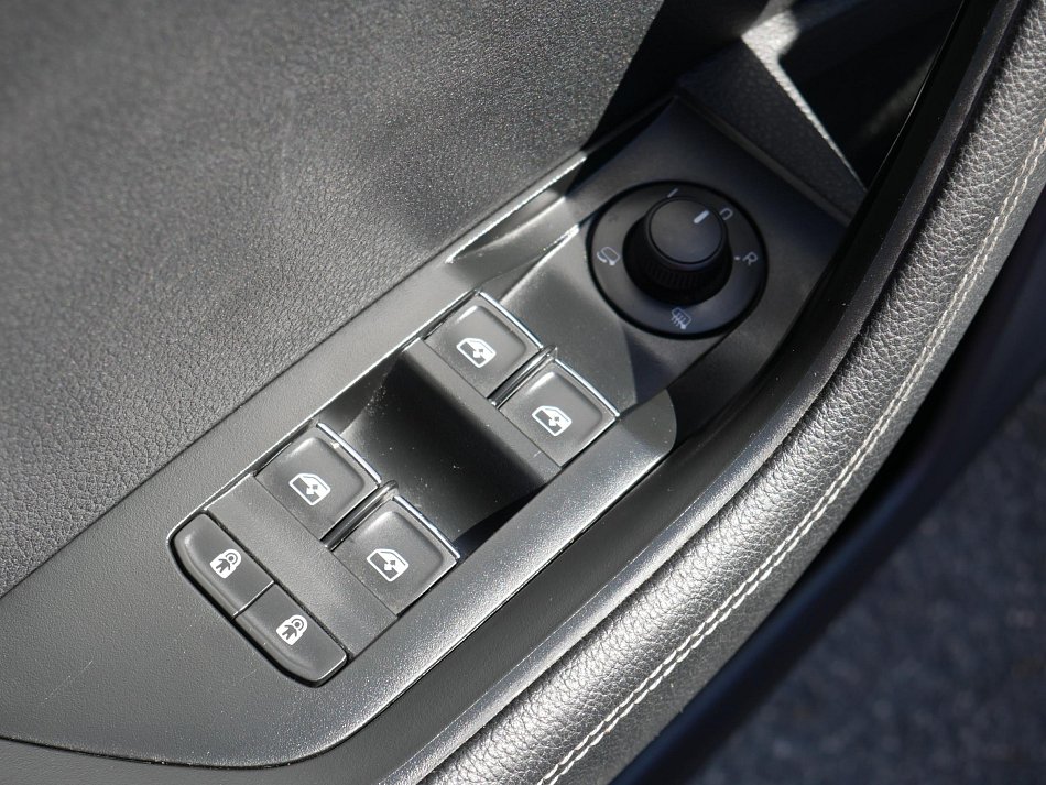 Škoda Superb III 2.0 TDi Style