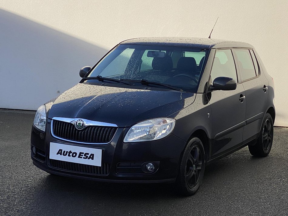 Škoda Fabia II 1.4i 16V Ambiente
