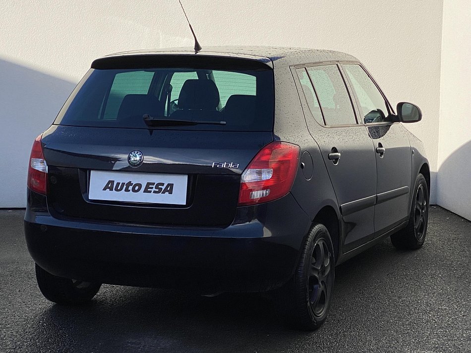 Škoda Fabia II 1.4i 16V Ambiente