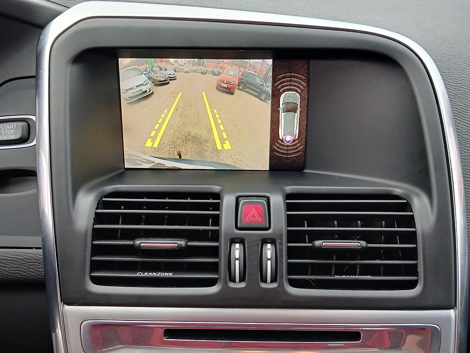 Volvo XC60 2.4 D4 Summum AWD