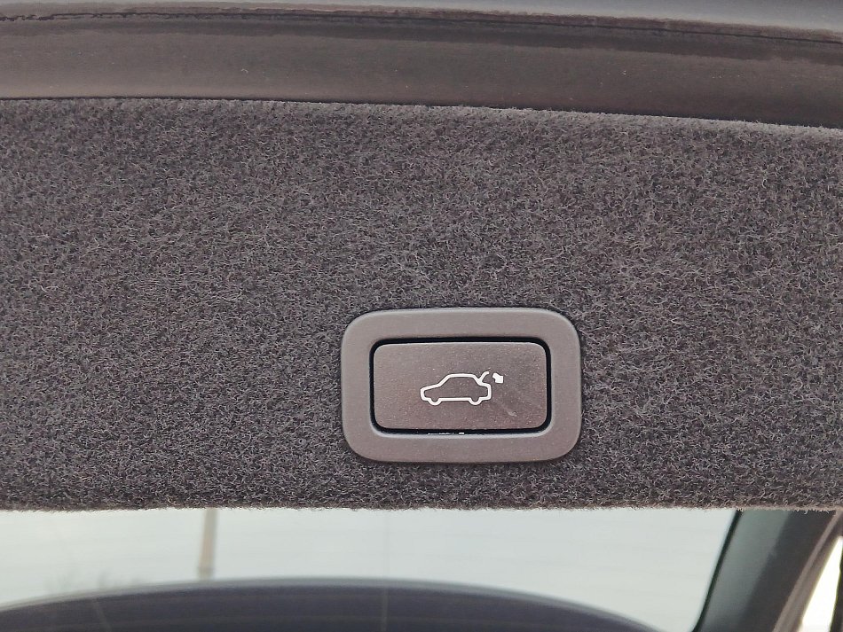 Volvo XC60 2.4 D4 Summum AWD