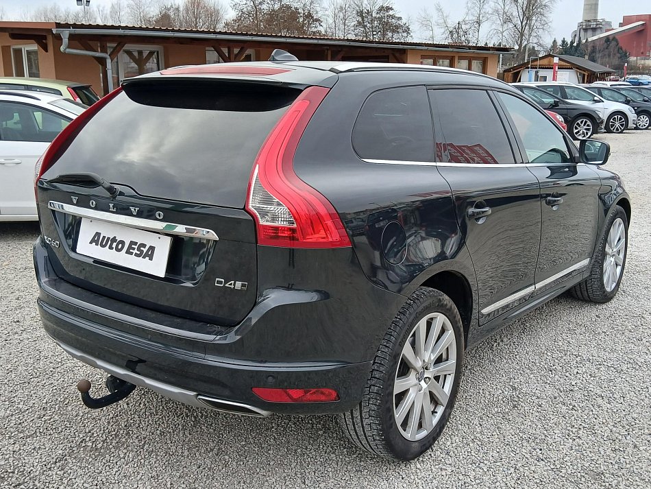 Volvo XC60 2.4 D4 Summum AWD