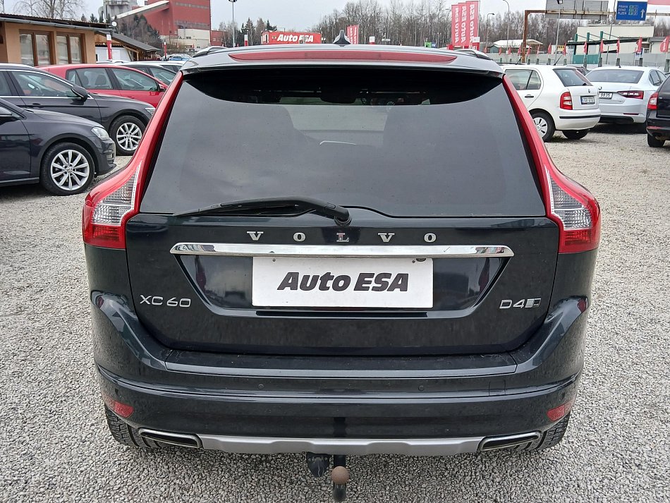 Volvo XC60 2.4 D4 Summum AWD
