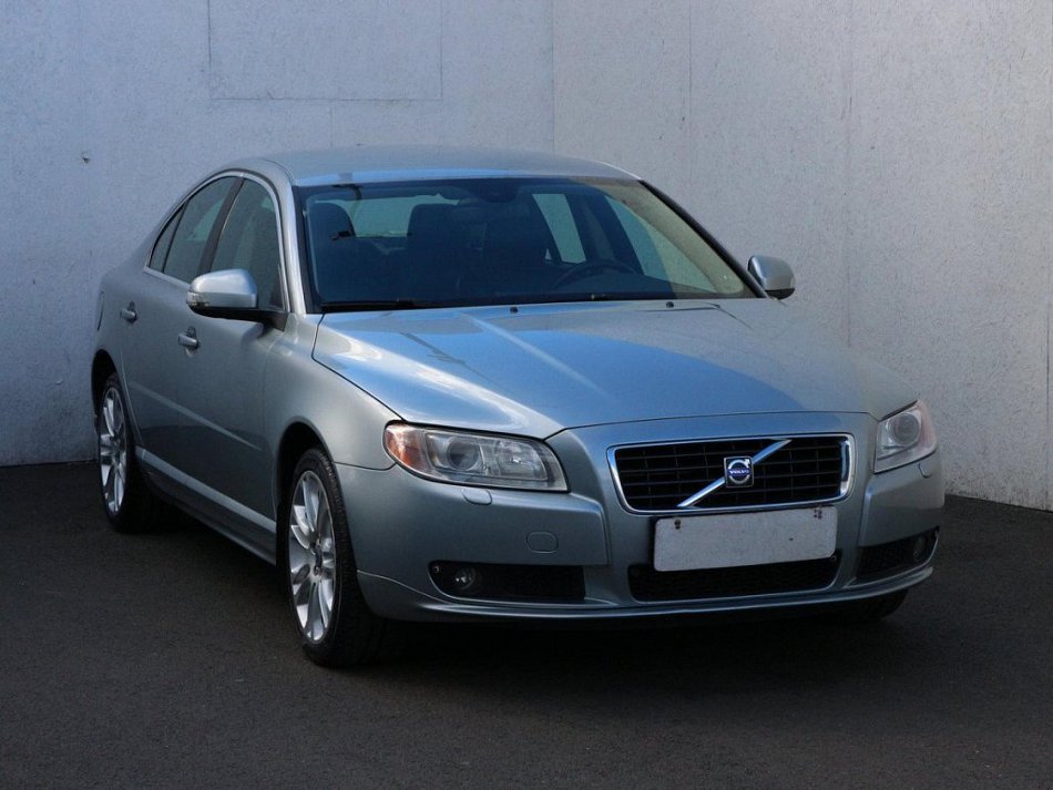 Volvo S80 2.4 