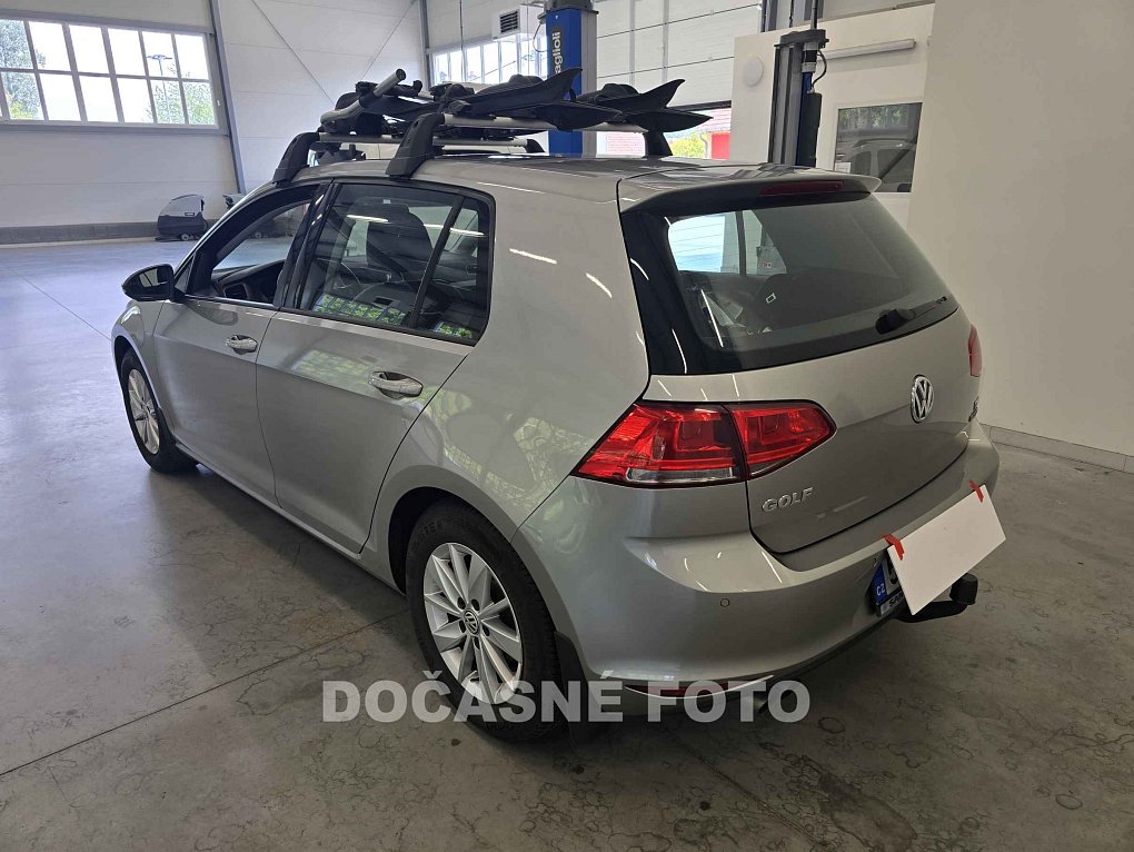 Volkswagen Golf 1.4tsi 