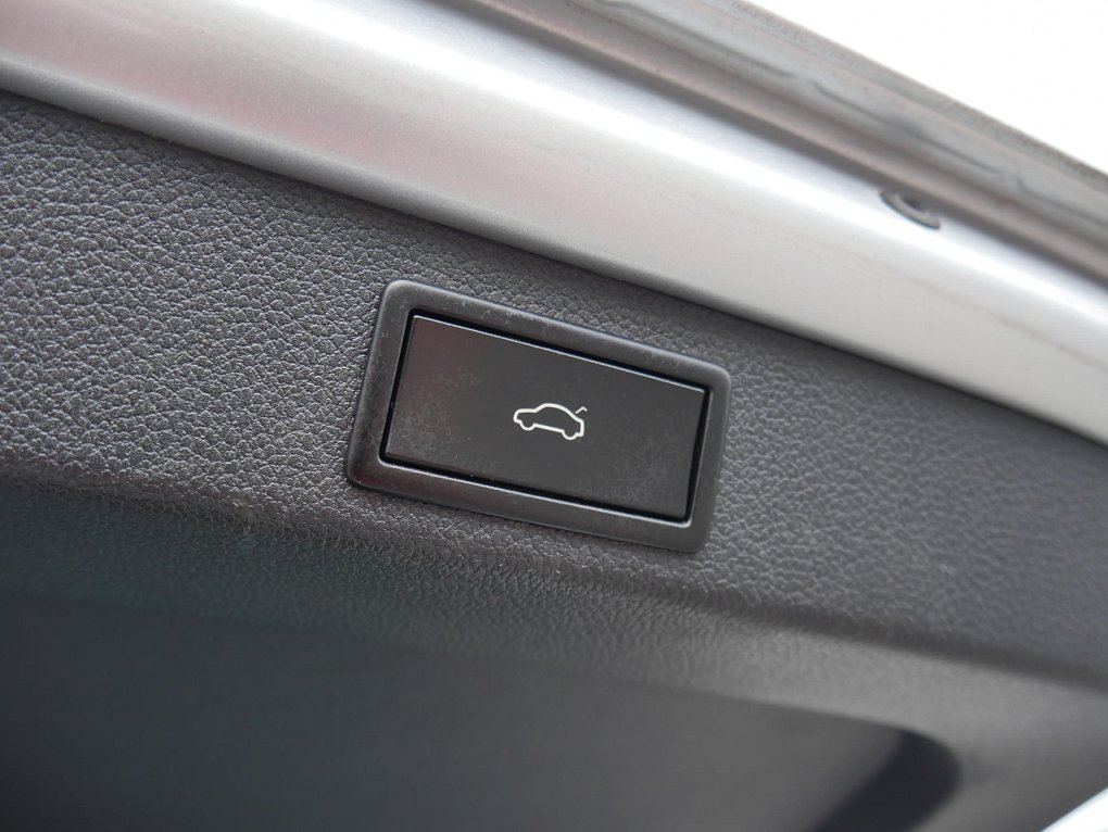Škoda Superb III 2.0 TDi Ambition