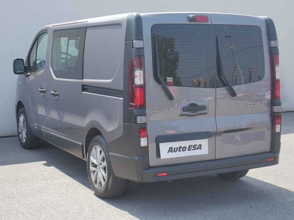 Renault Trafic 1.6dCi  6míst