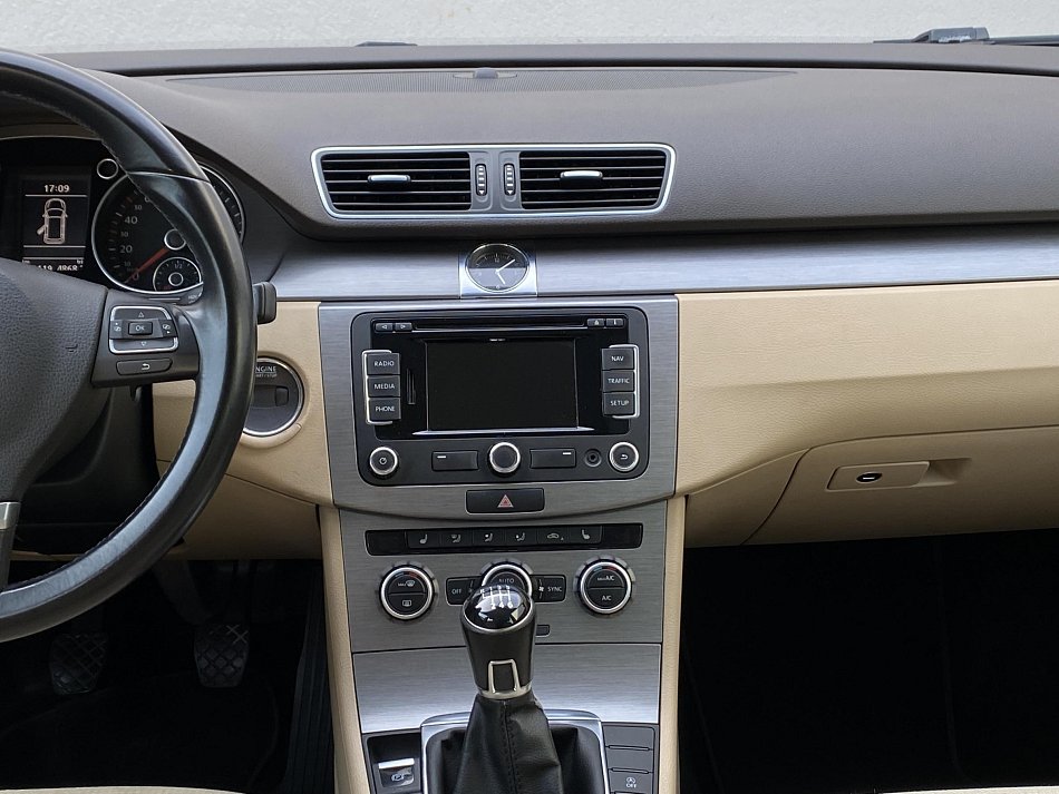 Volkswagen Passat 1.6 TDi Comfortline