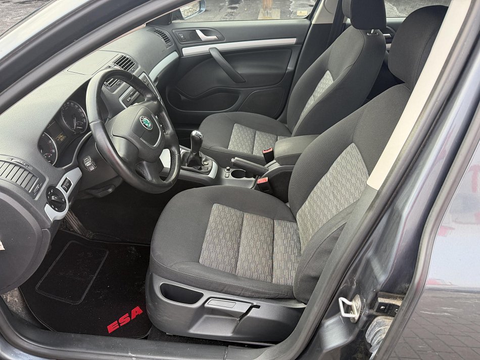 Škoda Octavia II 1.4 TSI Ambiente
