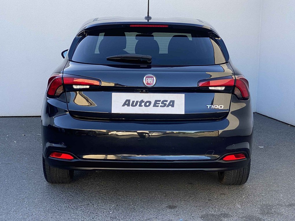 Fiat Tipo 1.4i Lounge