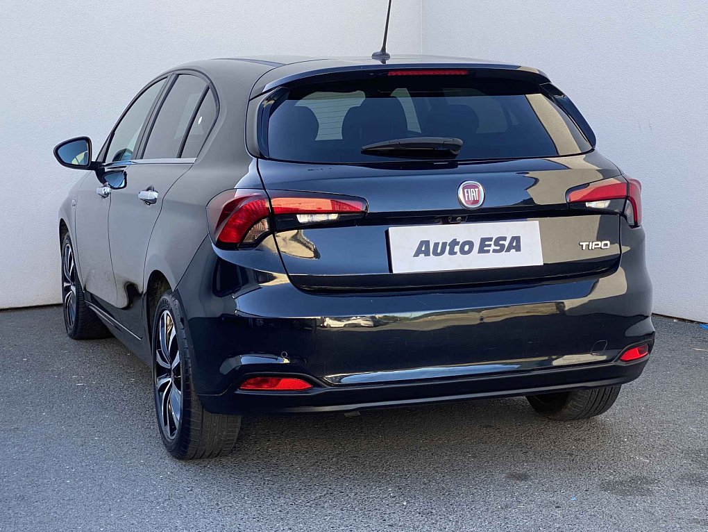 Fiat Tipo 1.4i Lounge