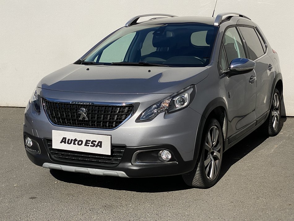 Peugeot 2008 1.2 PT Crossway