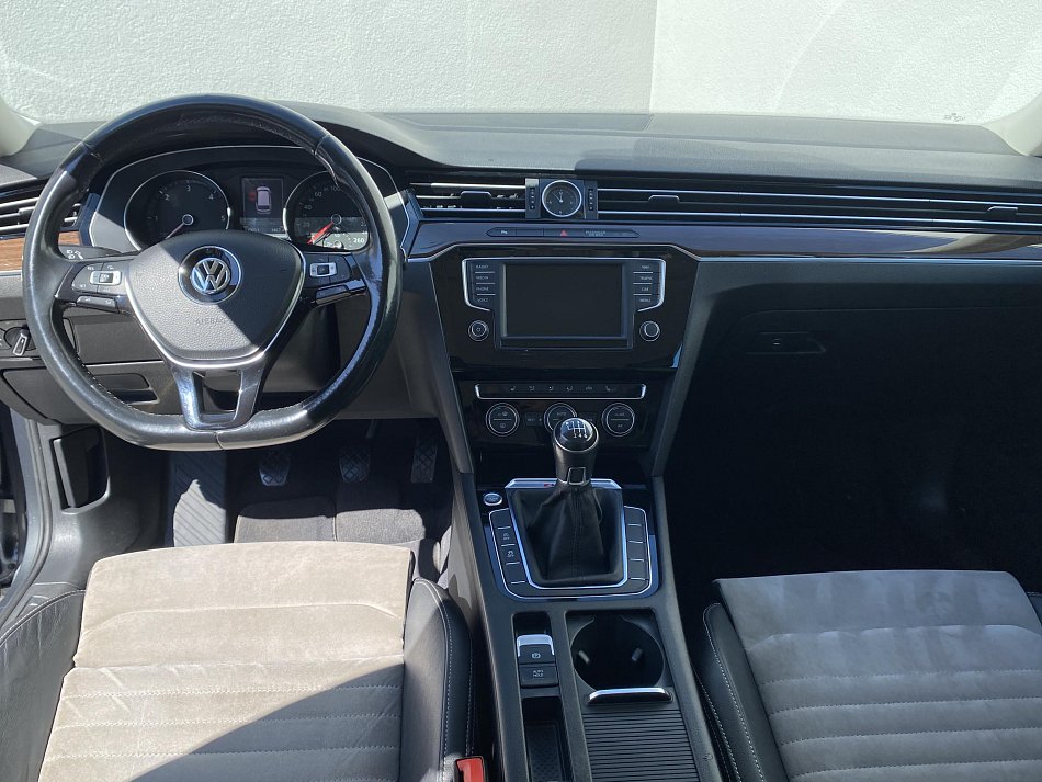 Volkswagen Passat 2.0 TDi Highline 4Motion